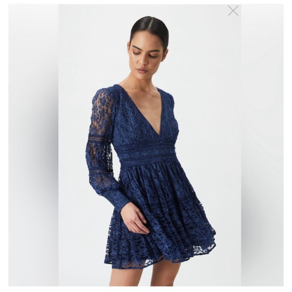 Bardot VENICE LACE MINI DRESS IN NAVY Size 8